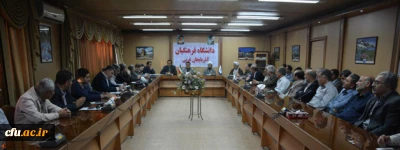 جلسه هم اندیشی اساتید با مسئول نهاد مقام معظم رهبری در دانشگاه فرهنگیان آذربایجان غربی