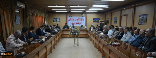 جلسه هم اندیشی اساتید با مسئول نهاد مقام معظم رهبری در دانشگاه فرهنگیان آذربایجان غربی 5