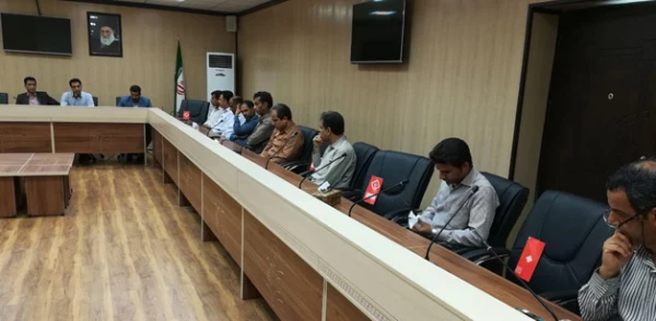 مدیر امور پردیس های استان هرمزگان تاکید کرد:

برگزاری جامع و مطلوب امتحانات و ارائه خدمات دانشجویی با کیفیت 
 5