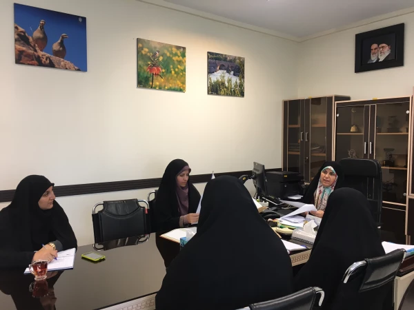 نشست صمیمانه معاون دانشجویی با کارکنان اداره کل برنامه ریزی، خدمات و رفاه دانشجویی 4