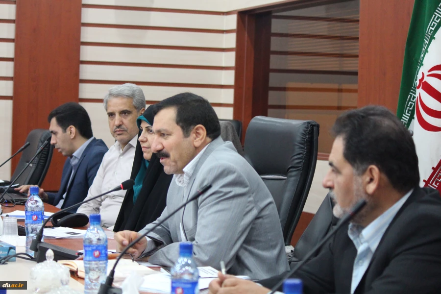 دکتر خاکی در نشست تخصصی منابع انسانی عنوان کرد:

عدالت محوری در جذب نیروی انسانی، رشد معنوی و تخصصی و بهسازی منابع 2