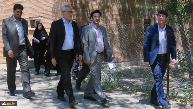 در جلسه مشترک انجام شد:

بررسی نحوه اجرای تفاهم نامه کشوری فی مابین اداره کل بهزیستی و مدیریت امور پردیس های آذربایجان شرقی
 4