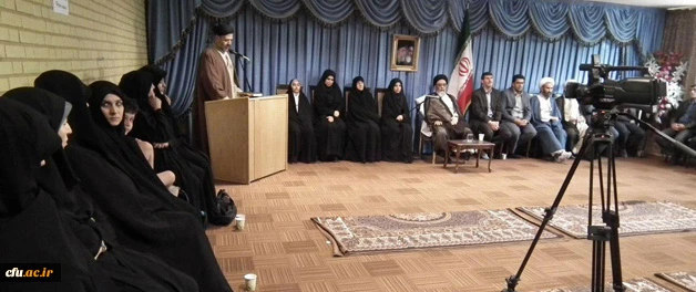 امام جمعه تبریز  در دیدار با مسئولان دانشگاه فرهنگیان آذربایجان شرقی:

دانشجو معلمان دانشگاه فرهنگیان در زمره انقلابی  و اخلاقی ترین دانشجویان دانشگاه ها
 2