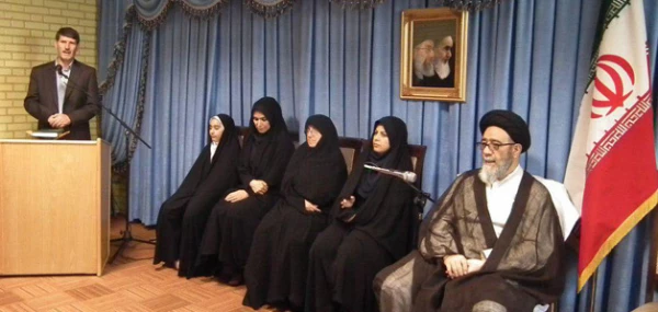 امام جمعه تبریز  در دیدار با مسئولان دانشگاه فرهنگیان آذربایجان شرقی:

دانشجو معلمان دانشگاه فرهنگیان در زمره انقلابی  و اخلاقی ترین دانشجویان دانشگاه ها
 4