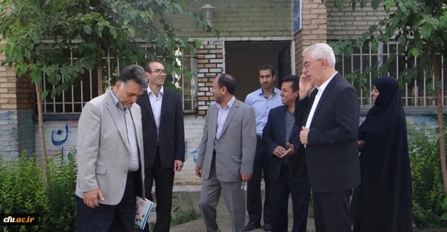 بازدید مدیرکل آموزش و پرورش استان از روند برگزاری امتحانات پایان ترم در پردیس علامه طباطبائی ارومیه 6