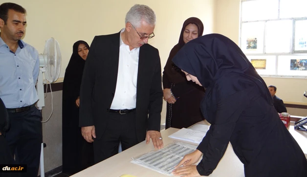 بازدید مدیرکل آموزش و پرورش استان از روند برگزاری امتحانات پایان ترم در پردیس علامه طباطبائی ارومیه 9