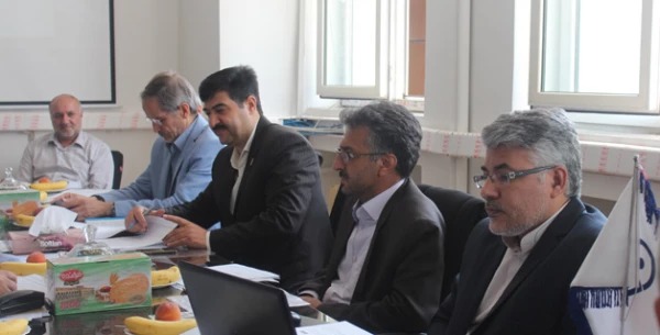 با حضور معاون نظارت و ارزیابی و تضمین کیفیت  دانشگاه برگزار شد:

بررسی  و تبیین شیوه نامه ارزیابی و انتخاب کارمند نمونه در دانشگاه فرهنگیان 
 6