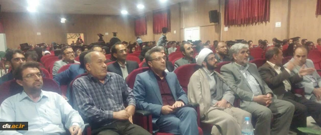 با حضور استاندار ،امام جمعه،مدیر کل آموزش و پرورش و مسئولین دانشگاه فرهنگیان بجنورد برگزار شد:

برگزاری آیین دانش آموختگی ۳۰۵ معلم دانشگاه فرهنگیان خراسان شمالی
 4