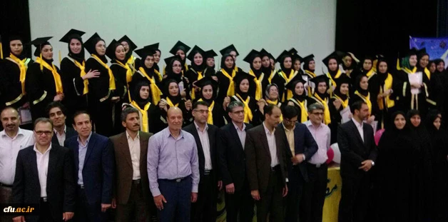 مرکز آموزش عالی زینب کبری(س) بروجرد برگزار شد:

جشن دانش آموختگی دومین دوره دانشجومعلمان دانشگاه فرهنگیان 4