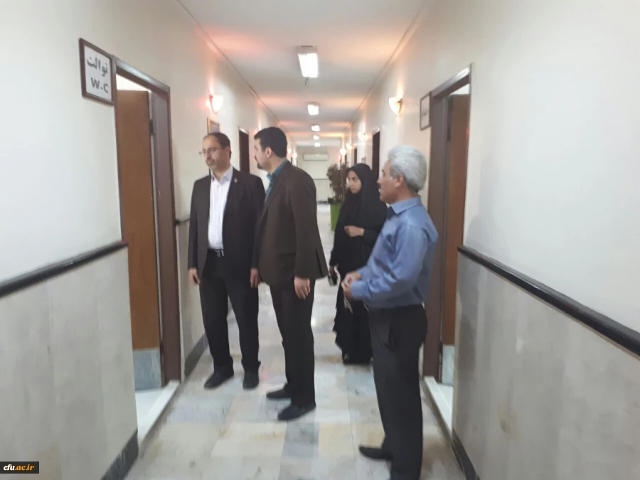 بازدید سرپرست اداره کل پشتیبانی و رفاه کارکنان از تجهیزات فراهم شده برای اردوی ورزشی دانشجویان 3