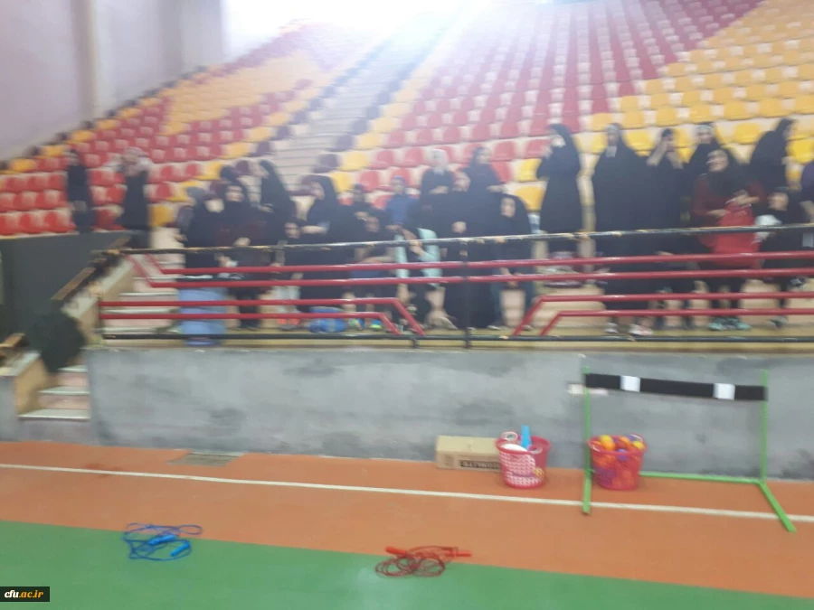 بازدید سرپرست اداره کل پشتیبانی و رفاه کارکنان از تجهیزات فراهم شده برای اردوی ورزشی دانشجویان 5