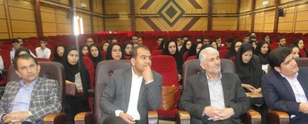 در دانشگاه فرهنگیان استان کهگیلویه و بویر احمد برگزار شد:

جلسه توجیهی 80 مهارت آموز ماده 28 استخدامی آموزش و پرورش
 4