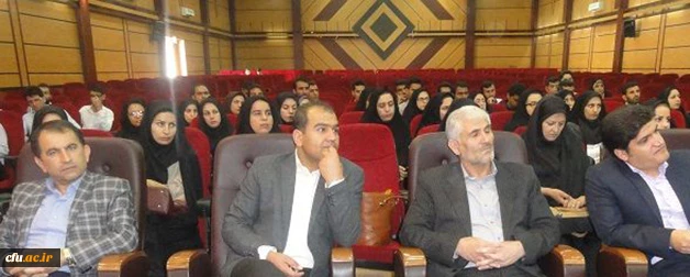 در دانشگاه فرهنگیان استان کهگیلویه و بویر احمد برگزار شد:

جلسه توجیهی 80 مهارت آموز ماده 28 استخدامی آموزش و پرورش
 4