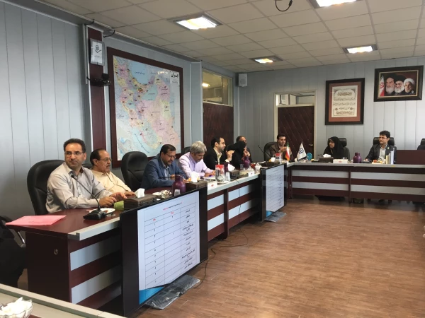 ویژه کارشناسان مشاوره، اموردانشجویی وحراست برگزار شد:

اولین دوره آموزشی پیش گیری از اعتیاد به صورت ویدیو کنفرانسی 6