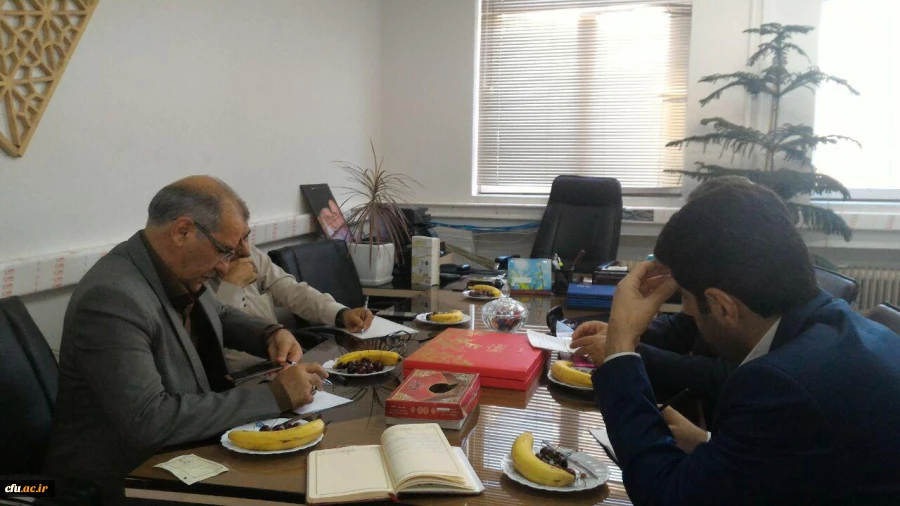 تبیین سیاست ها و برنامه عملیاتی مدیریت بالندگی حرفه ای در سال 96 در تعامل با معاونت های دانشگاه 6