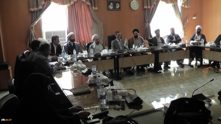 با حضور معاون  امور دفاتر و مبلغان نهاد نمایندگی مقام معظم رهبری در دانشگاهها انجام شد:

مراسم تکریم و معارفه سرپرست دفتر نهاد نمایندگی مقام معظم رهبری در پردیس های استان تهران دانشگاه فرهنگیان 2