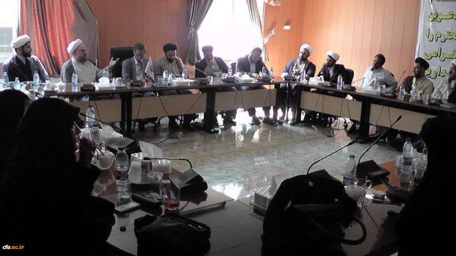 با حضور معاون  امور دفاتر و مبلغان نهاد نمایندگی مقام معظم رهبری در دانشگاهها انجام شد:

مراسم تکریم و معارفه سرپرست دفتر نهاد نمایندگی مقام معظم رهبری در پردیس های استان تهران دانشگاه فرهنگیان 2