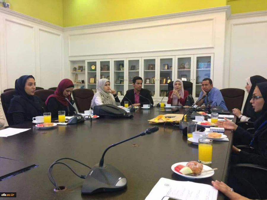 دانشجومعلمان دانشگاه فرهنگیان و کسب تجربه های جدید:

یادداشت های روزانه دانشجو معلمان از سفر به مالزی(یادداشت سوم) 2