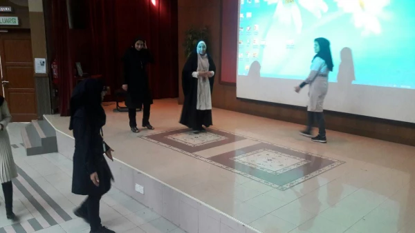 دانشجومعلمان دانشگاه فرهنگیان و کسب تجربه های جدید:

یادداشت های روزانه دانشجو معلمان از سفر به مالزی(یادداشت  چهارم) 3