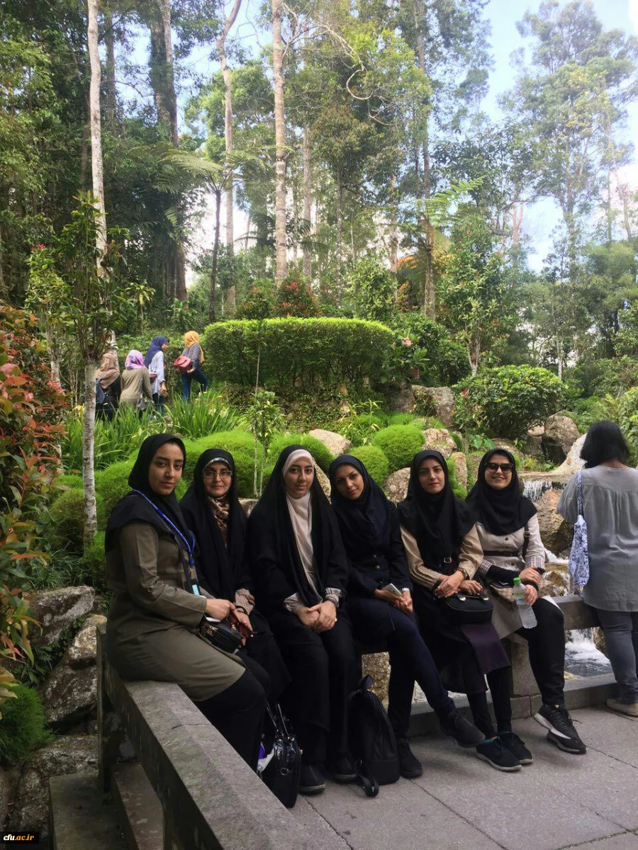 دانشجومعلمان دانشگاه فرهنگیان و کسب تجربه های جدید:

یادداشت های روزانه دانشجو معلمان از سفر به مالزی(یادداشت پنجم) 2