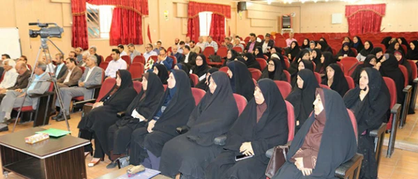 مراسم تکریم و معارفه سرپرست پردیس شهید باهنر شیراز برگزار شد 4