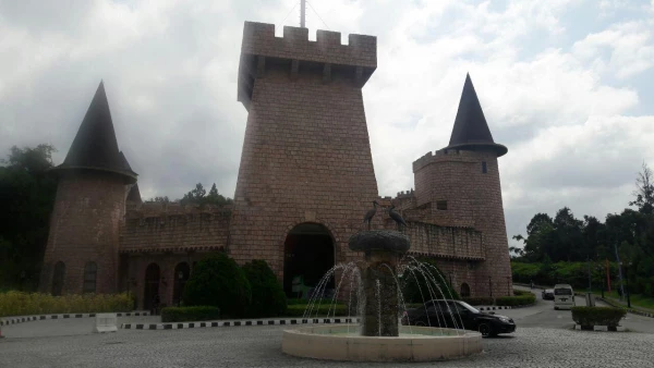 دانشجومعلمان دانشگاه فرهنگیان و کسب تجربه های جدید:

یادداشت های روزانه دانشجو معلمان از سفر به مالزی(یادداشت پنجم) 2