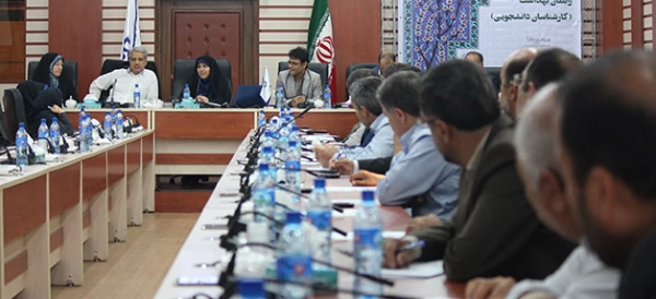 اولین دوره توانمند سازی رابطان بهداشت (کارشناسان دانشجویی) دانشگاه فرهنگیان آغاز بکار کرد 6