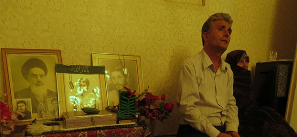 با حضور مسؤولان دانشگاه فرهنگیان اردبیل و بسیج دانشجویی دانشگاه های اردبیل انجام شد:

 دیدار با خانواده ی دانشجومعلم شهید یعقوب مهدی زاده
 2