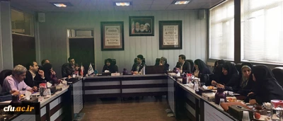 با حضور معاون دانشجویی و سرپرست دفتر حراست سازمان مرکزی برگزار شد:

اولین دوره آموزشی پیش گیری از اعتیاد ویژه کارشناسان مشاوره، اموردانشجویی وحراست