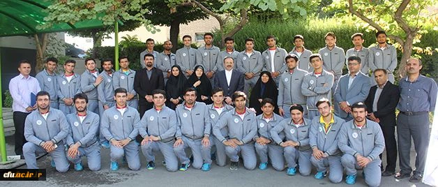 دکتر مهرمحمدی در دیدار با دانشجویان برتر المپیاد ملی دانشجویان سراسر کشور:

حضور در صحنه های رقابت در تمام ابعاد برای رسیدن به کمال ارزشمند است 2