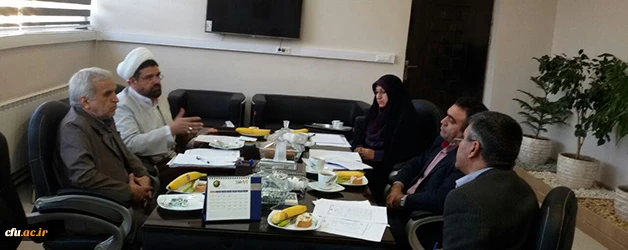 با حضور دکتر عروف زاد  برگزار شد:

نشست ترویج و توسعه ی فرهنگ اقامه نماز در اصفهان 2