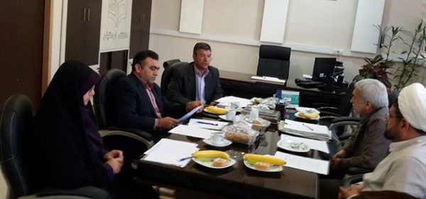 با حضور دکتر عروف زاد  برگزار شد:

نشست ترویج و توسعه ی فرهنگ اقامه نماز در اصفهان 3