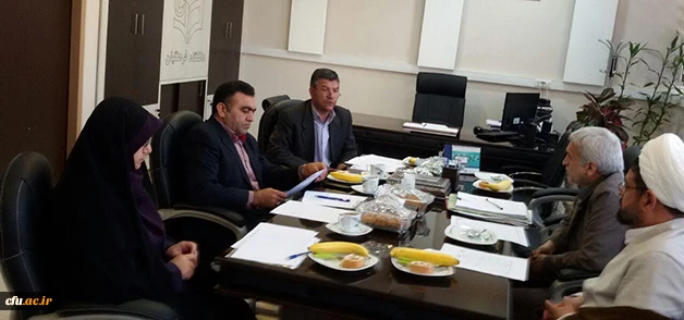 با حضور دکتر عروف زاد  برگزار شد:

نشست ترویج و توسعه ی فرهنگ اقامه نماز در اصفهان 3