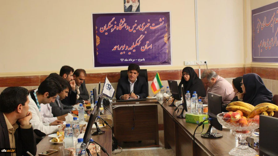 دکتر نوروز هاشمی در جمع خبرنگاران با بیان این که دانشگاه فرهنگیان میراث دار تربیت معلم است 10