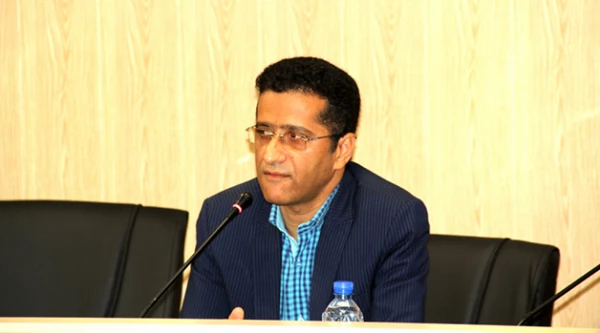 در نشست خبری مدیر امور پردیس های استان هرمزگان در گرامیداشت روز خبرنگار:

دانشگاه فرهنگیان برای معرفی خود به آحاد جامعه نیازمند یاری اصحاب رسانه و خبر است 2