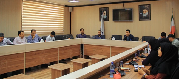 در نشست خبری مدیر امور پردیس های استان هرمزگان در گرامیداشت روز خبرنگار:

دانشگاه فرهنگیان برای معرفی خود به آحاد جامعه نیازمند یاری اصحاب رسانه و خبر است 3