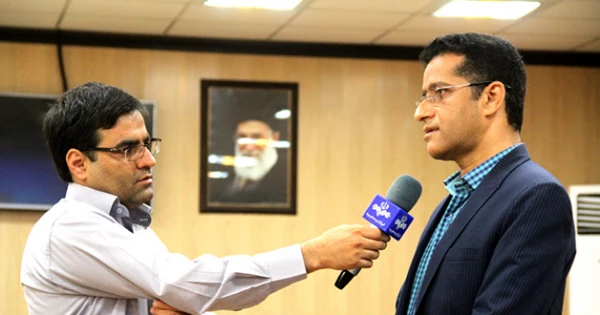 در نشست خبری مدیر امور پردیس های استان هرمزگان در گرامیداشت روز خبرنگار:

دانشگاه فرهنگیان برای معرفی خود به آحاد جامعه نیازمند یاری اصحاب رسانه و خبر است 6