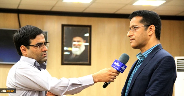 در نشست خبری مدیر امور پردیس های استان هرمزگان در گرامیداشت روز خبرنگار:

دانشگاه فرهنگیان برای معرفی خود به آحاد جامعه نیازمند یاری اصحاب رسانه و خبر است 6