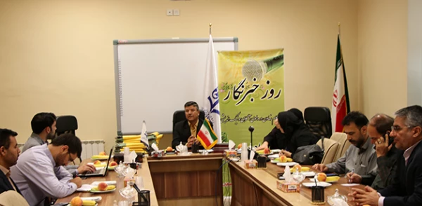 دکتر عروف زاد سرپرست مدیریت امور پردیس های استان اصفهان در جمع خبرنگاران عنوان کرد:

اصحاب رسانه می توانند با تبادل اندیشه، نگاه نقادانه و نظارت رسانه ای خود عملکرد دستگاه های مختلف را ارتقا ببخشند
 3