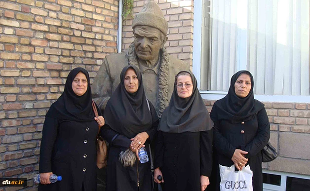 در راستای اجرای برنامه های غیر متمرکز فرهنگی مصوب صورت گرفت:

تبریز گردی مهارت آموزان ماده 28 به همراه جمعی از دانشجویان ناپیوسته 3