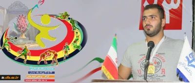 در حاشیه توزیع مدال ها و اختتامیۀ رشته های تکواندو، کشتی و دو و میدانیِ بیست وسومین المپیاد ورزشی انجام شد:

اهداء مدال به شهدای مدافع حرم توسط دانشجو معلم کشتی گیرمازندرانی