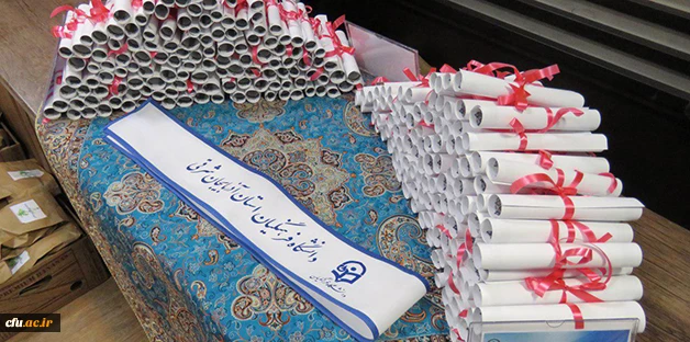 با حضور سرپرست دانشگاه فرهنگیان و  استاندار آذربایجان شرقی برگزار شد:

  جلسه هیئت امناء دانشگاه فرهنگیانِ آذربایجان شرقی 4