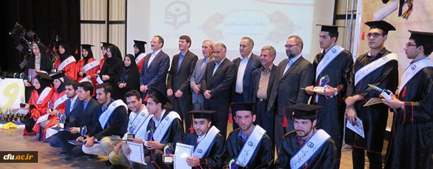 با حضور سرپرست دانشگاه فرهنگیان و  استاندار آذربایجان شرقی برگزار شد:

  جلسه هیئت امناء دانشگاه فرهنگیانِ آذربایجان شرقی 7