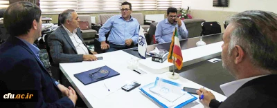 در آستانه سالگرد ورود آزادگان سرافراز به میهن اسلامی صورت گرفت:

تجلیل از آزاده سرافراز پردیس علامه امینی(ره)