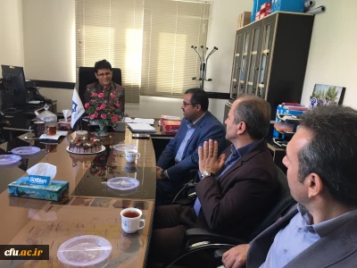 به مناسبت بزرگداشت روز پزشک انجام شد:

حضور صمیمانه همکاران سازمان مرکزی در اداره بهداشت