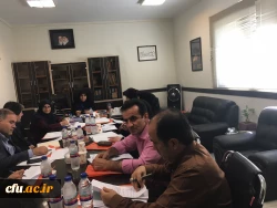 با حضور دکتر علی نژاد انجام شد:


جلسه بررسی طرح اندیشکده (اتاق فکر) 8