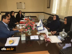 پیرو تفاهم نامه منعقد شده با وزارت بهداشت و درمان انجام گرفت:

جلسه هماهنگی با وزارت بهداشت و درمان به منظور بهره گیری از خدمات بهداشتی و درمانی 4