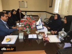 پیرو تفاهم نامه منعقد شده با وزارت بهداشت و درمان انجام گرفت:

جلسه هماهنگی با وزارت بهداشت و درمان به منظور بهره گیری از خدمات بهداشتی و درمانی 6