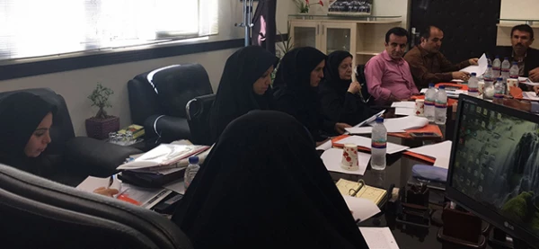 با حضور دکتر علی نژاد انجام شد:

جلسه بررسی طرح اندیشکده (اتاق فکر) 5