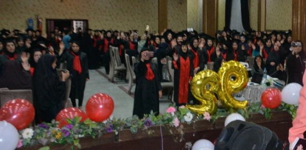 آیین­ دانش­ آموختگی دانشجویان ورودی 1392پردیس زینبیه پیشوا 3